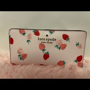 Kate Spade Strawberry Slim Bifold Wallet 🍓